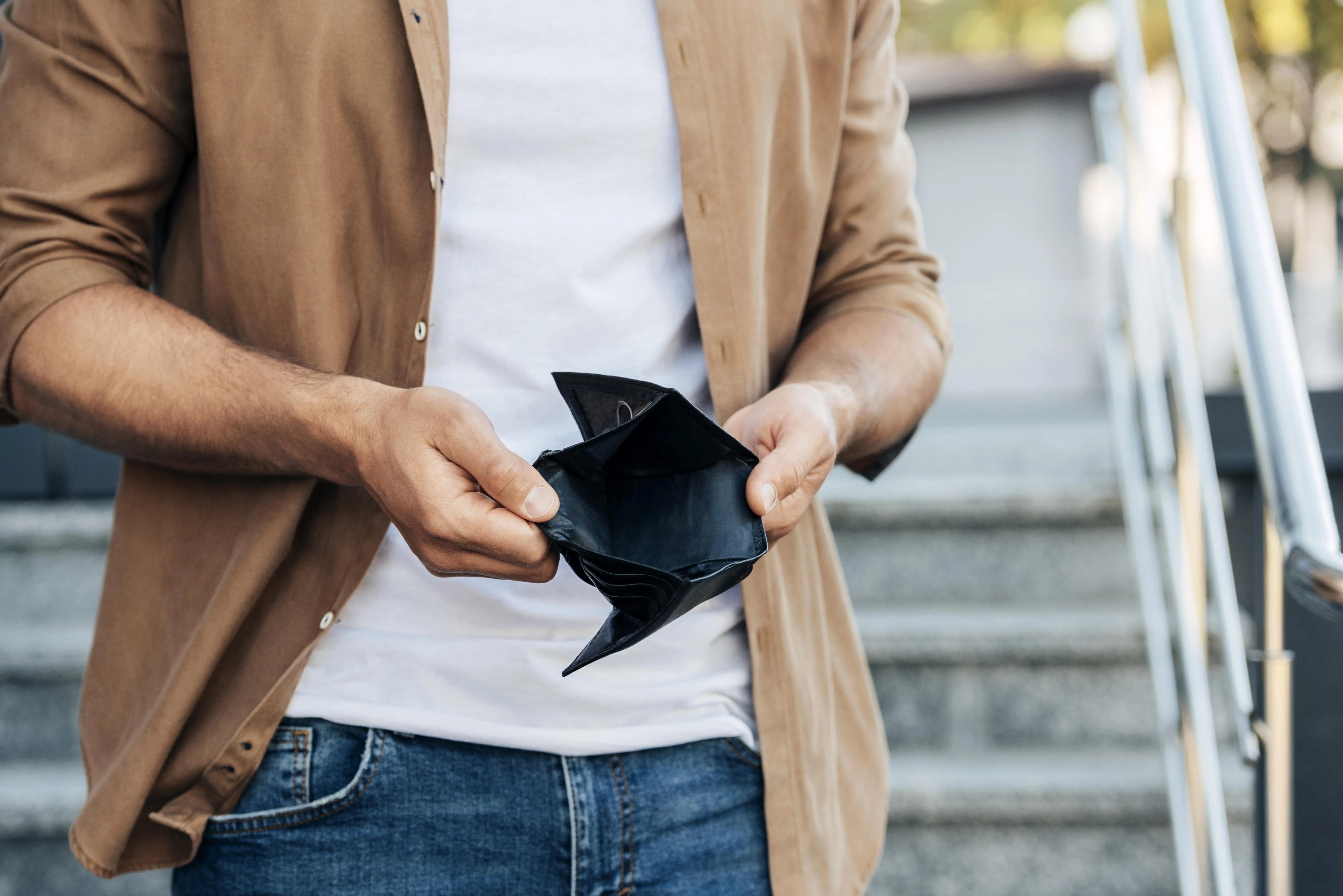 Comment divorcer sans argent ?
